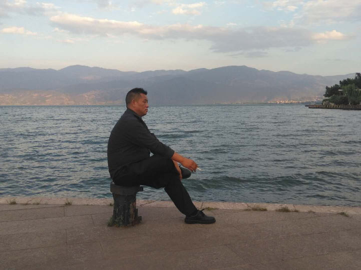 1544666831328597.png blob.png