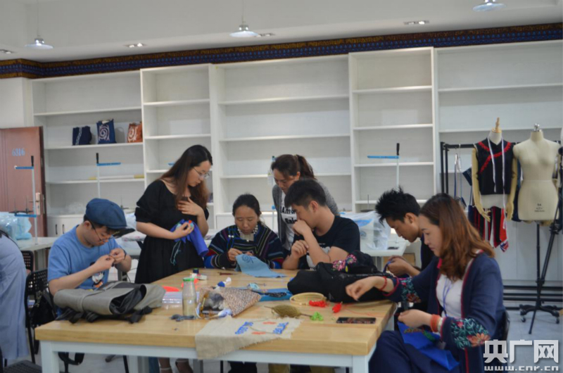 1559792551780663.jpg 1559792551780663.jpg