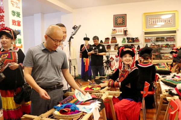 1567579125493780.jpg 1567579125493780.jpg