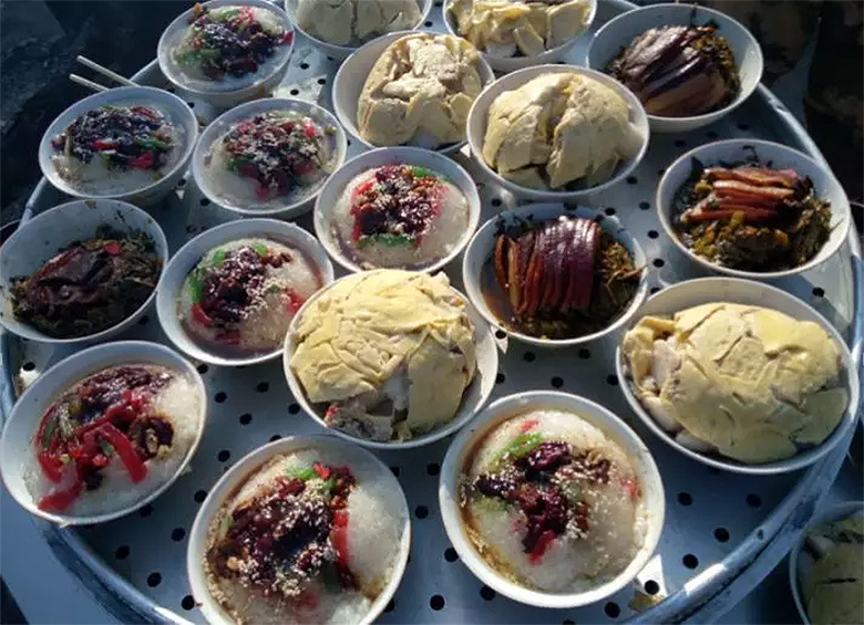 密岔迁居宴席 密岔迁居宴席