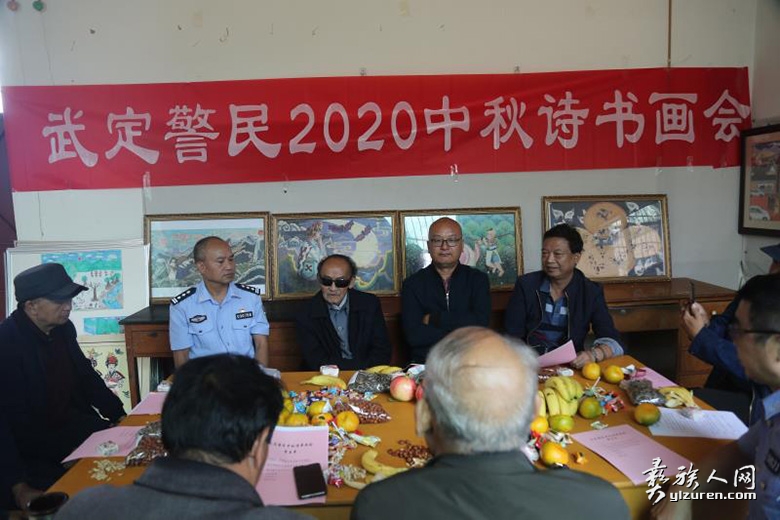 李绍德:中秋节前访画家 李绍德:中秋节前访画家