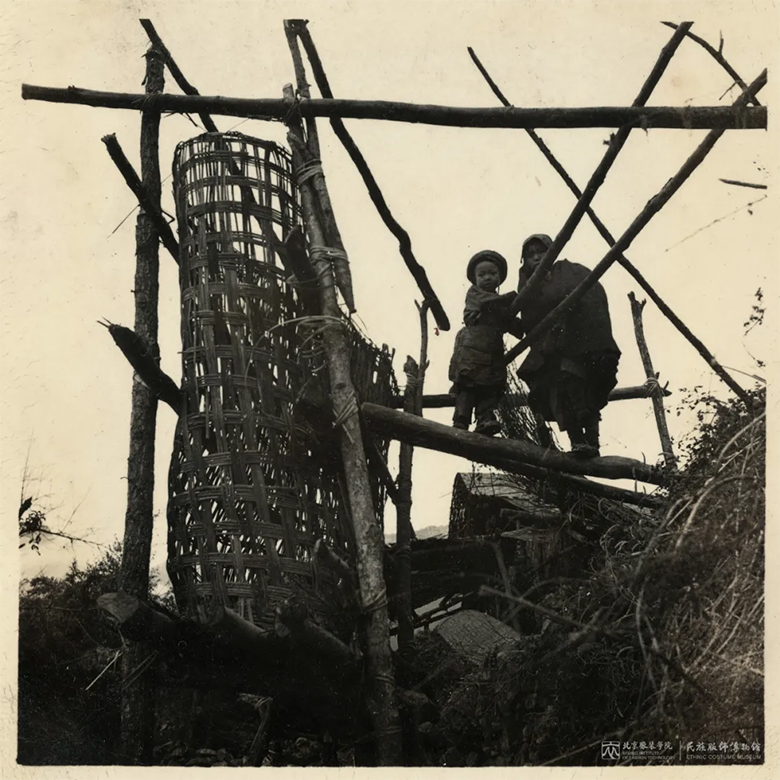 1634047940167570.png image.png