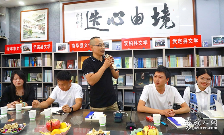 1696388375500604.jpg yang1012.jpg