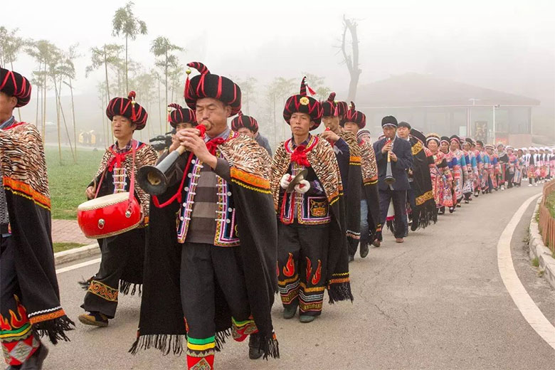 1696857115892418.jpg yishiyinyue-3.jpg