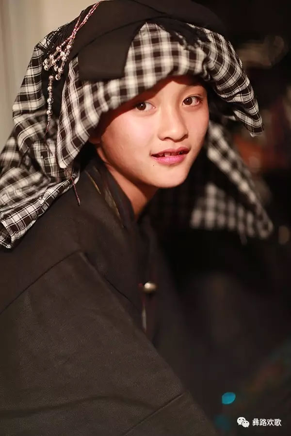 1711546476384239.jpg limiren08.jpg