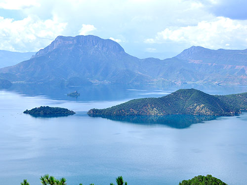 彝族传统崇水民俗及其生态内涵