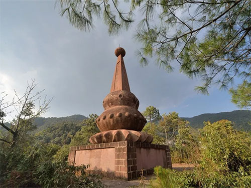 大姚县昙华乡彝族十八月历,比十月太阳历还要古老