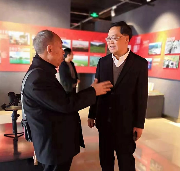 1734597505418271.jpg pf3.jpg