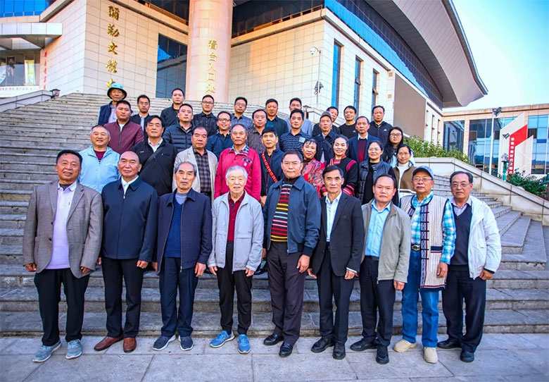 1736235638378731.jpg ax3.jpg