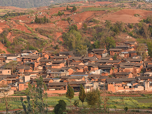 李振华:小彝剧剧本——《建房》