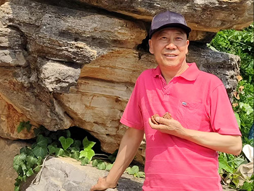 普金华|彝州文学界的一只山鹰——彝族作家刘存荣简记