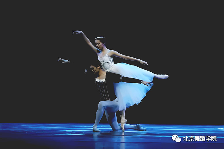 1759809083568218.jpg 6cf4.jpg