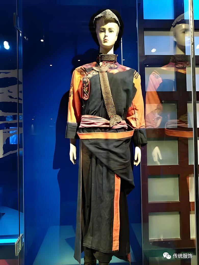 1760419949525733.jpg DM_20251014112722_031.jpg