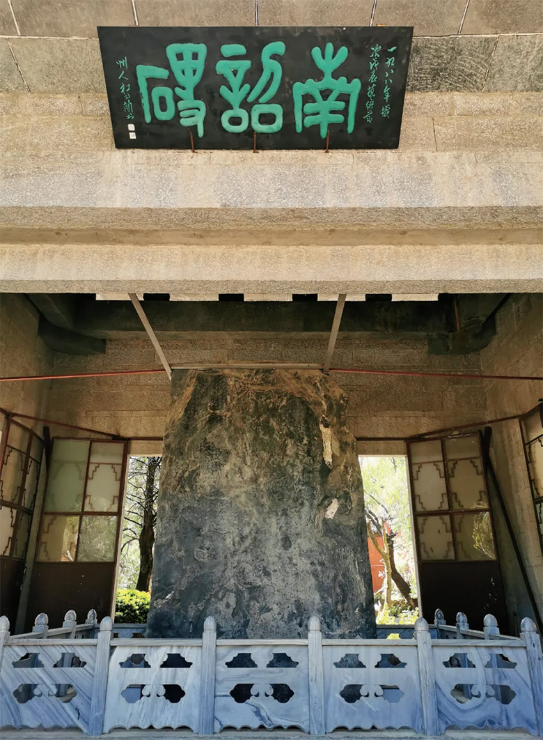 1760796883592639.jpg tuanjie2.jpg