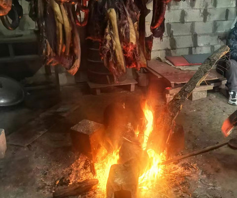 1761570040320606.jpg 1761570040320606.jpg