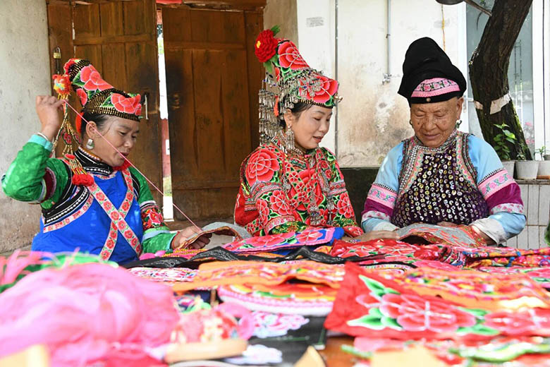 1762015052784218.jpg DM_20251102003530_004.jpg