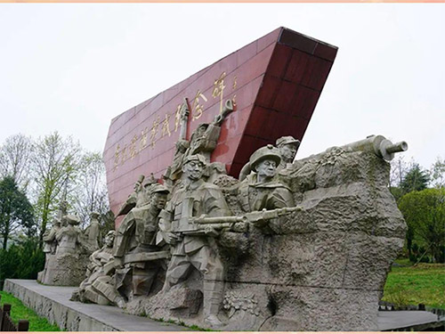 阿凡|石碑上的秋声