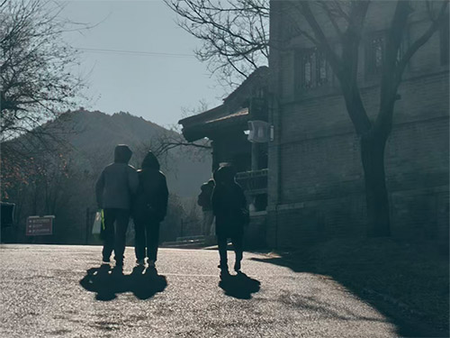 当代彝族女性散文选|雄书阿雪散文:风雨外婆(外1篇)