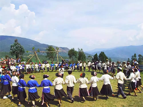 云南永胜彝族他留人《阿边捋阿术秋》的人类学阐释