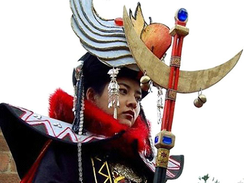 显赫千年的罗婺彝族凤氏家族