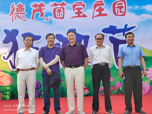 普金华：文友刘忠颖老师的溢美之词