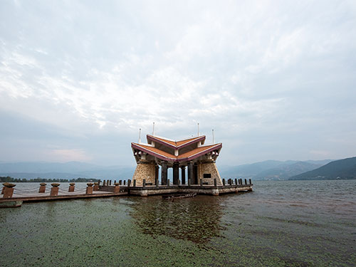 邱婧｜彝族当代诗歌群的海外传播及研究——以美国学者马克·本德尔的个体学术史为中心