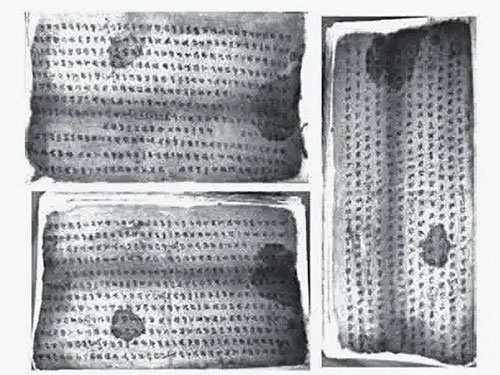 ​一种双判别器GAN的古彝文字符修复方法