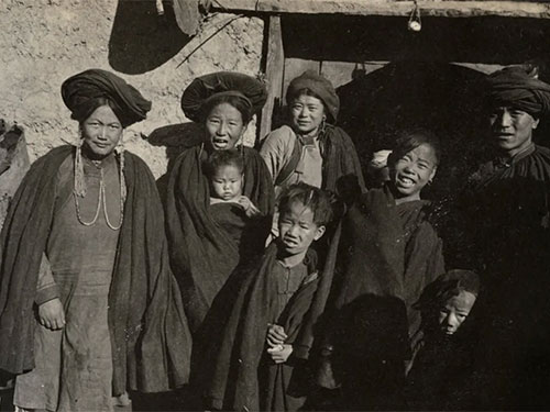 大凉山地区安宁河流域自称为“咪西苏”的彝族