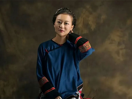 鲁娟诗歌作品：洛火阿姑（组诗）