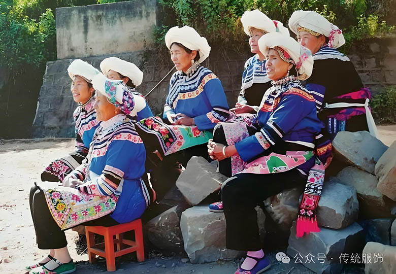 DM_20251016214857_031 (1).jpg