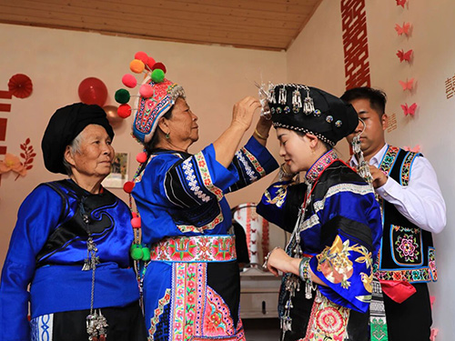 大理漾濞：大山里的彝族传统婚礼 甜蜜的百年婚俗