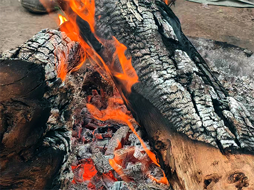 阿凡｜支锅石上的黄昏